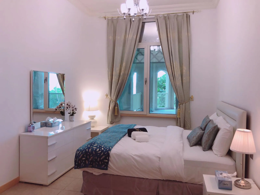 Stunning Beach front 1 bedroom at the palm