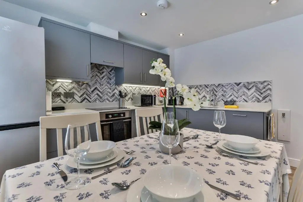 13 Belle House - Apartment 3