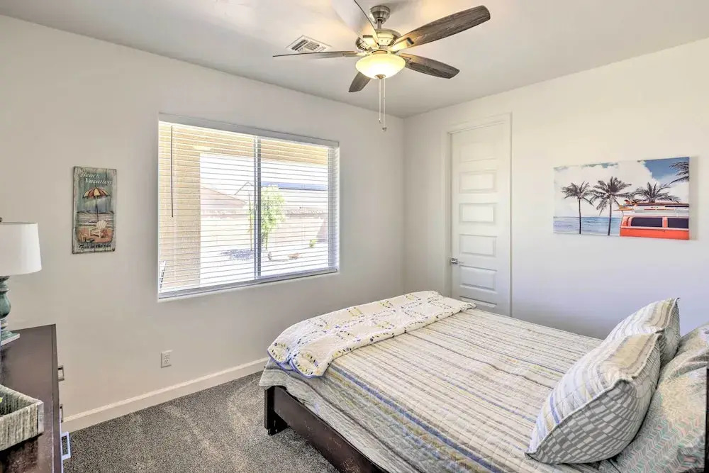 Idyllic Kingman Retreat With Yard - Near Hiking