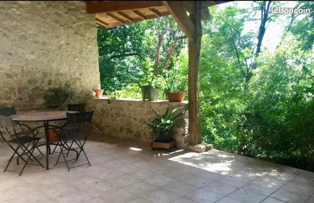 CHEZ SOPHIE -Chambres d’hotes, Gite et Gite équestre