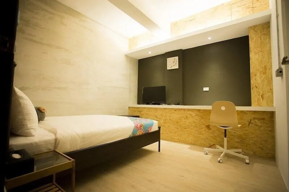 176 Together Hostel