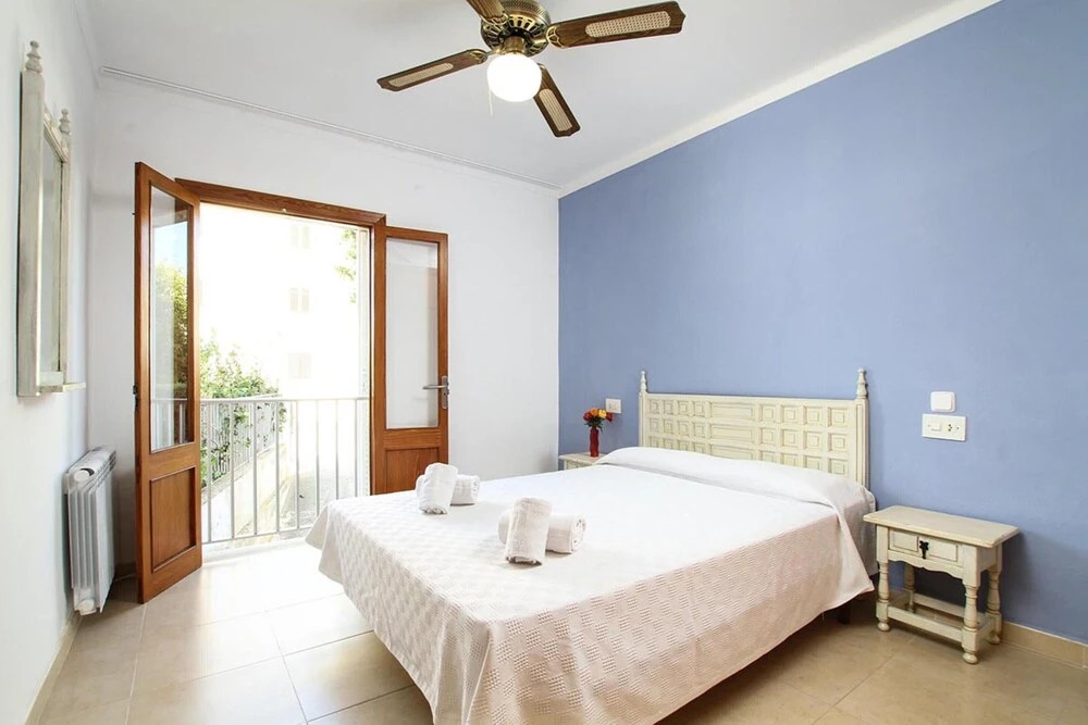 Apartment - 3 Bedrooms with WiFi and Sea views - 108768