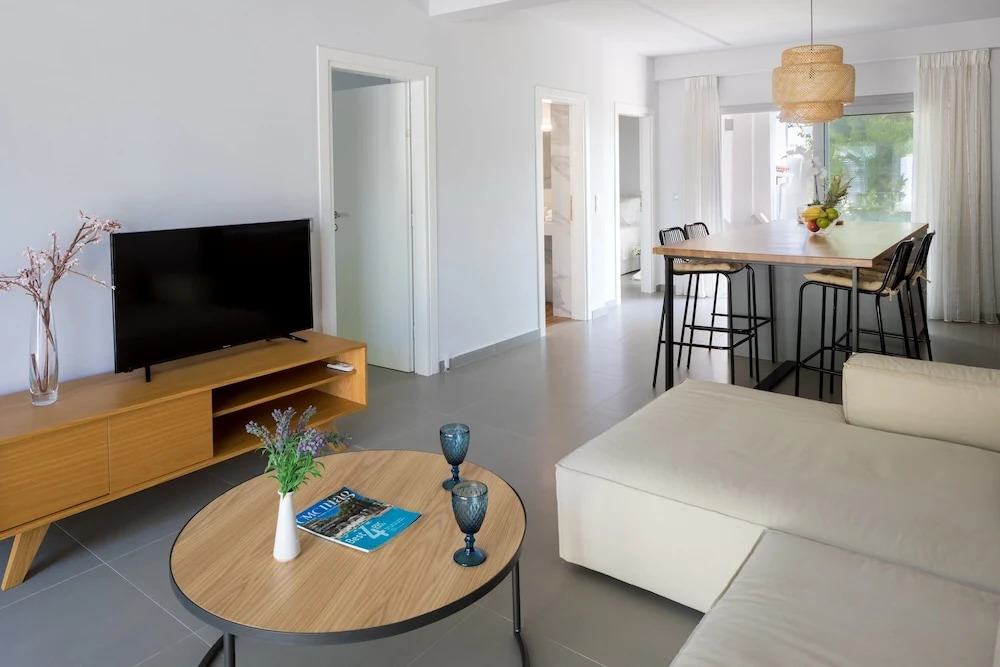 Chania Region- Sunny House- Near the Airport