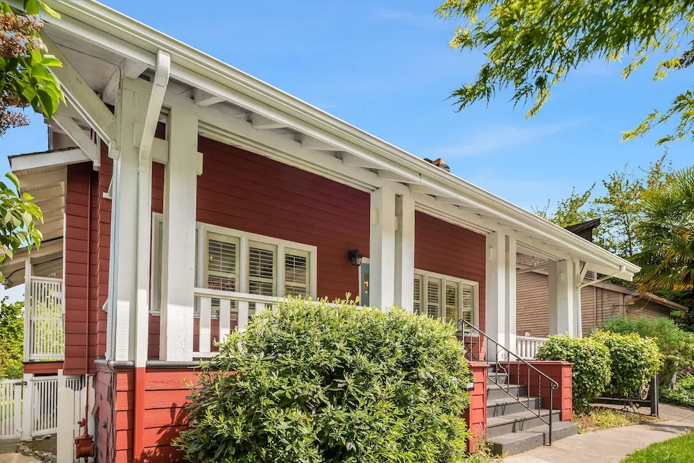 Seattle Vacation Home: Montlake 7 Bedroom
