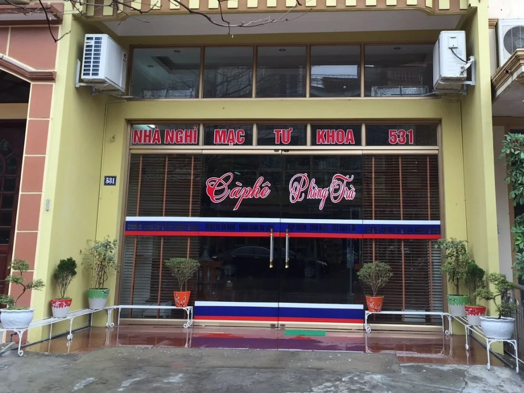 Mac Tu Khoa Hostel