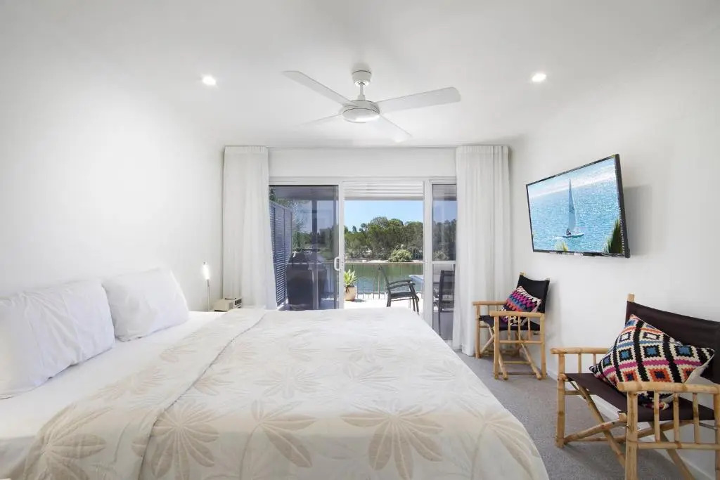 Noosa Haven Apt 12 Riverfront Elegance