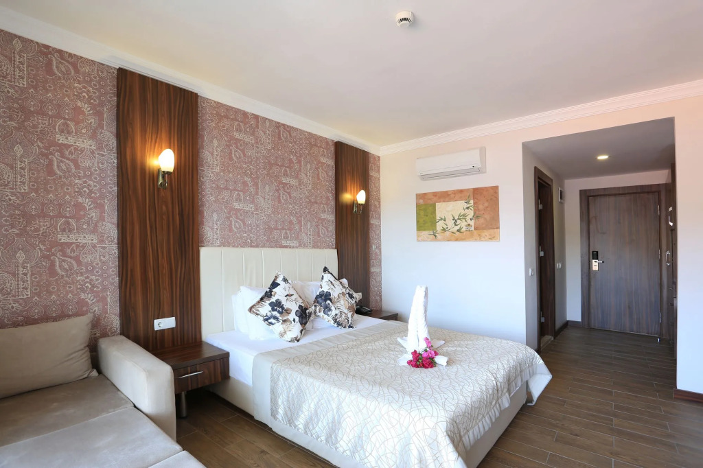 Tymnos Hotel