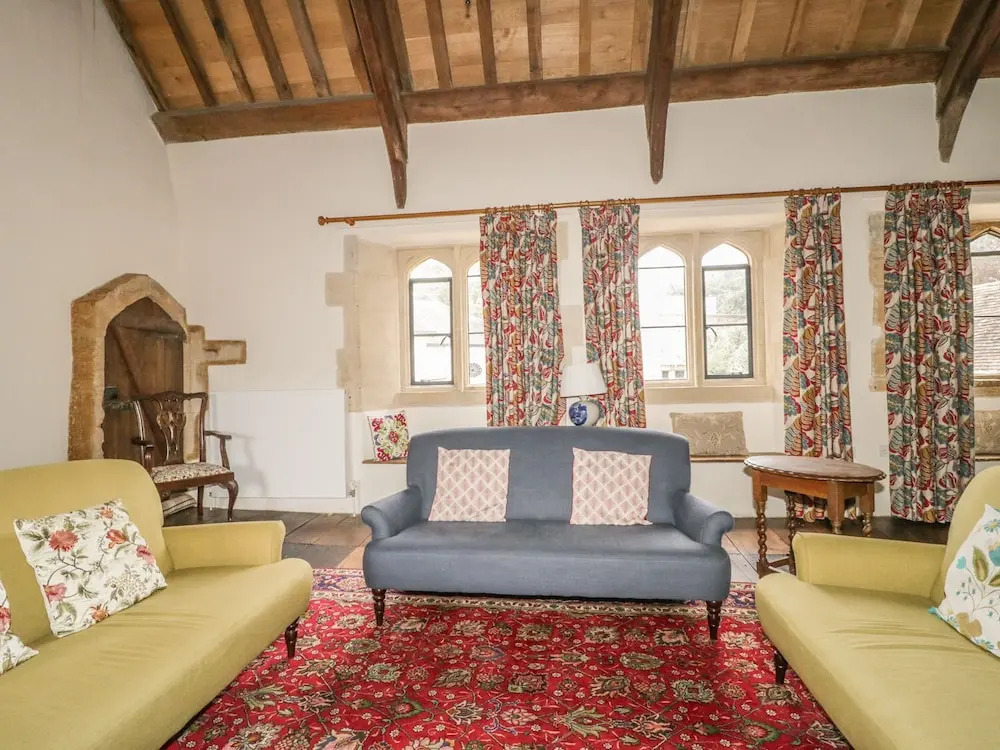 Castle Hotel
