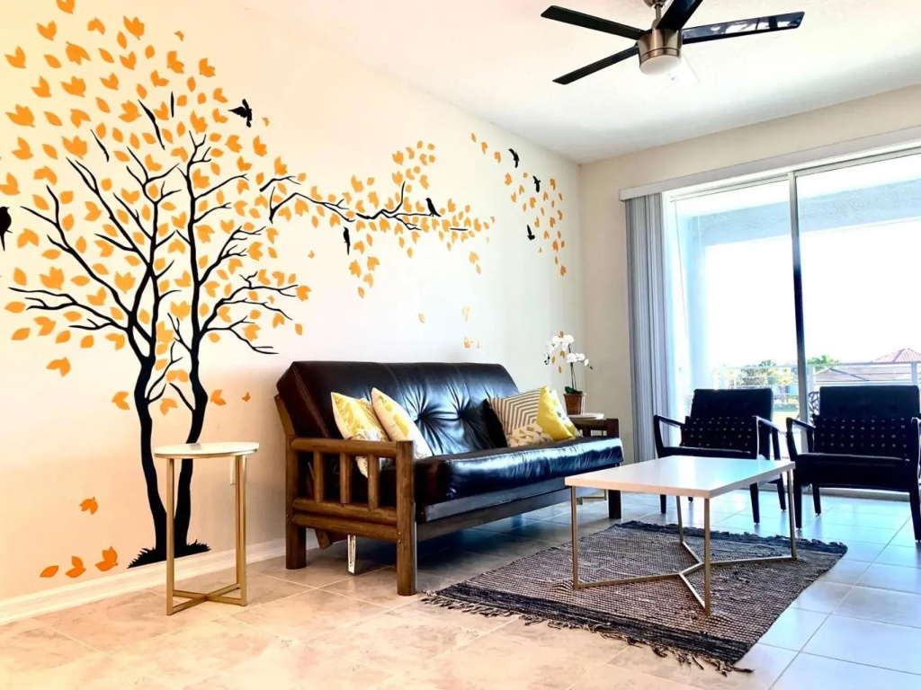 !3B2B! Beautiful Lake View! Baby Friendly! FREE WATER PARK! NO Resort Fee! 5 Miles to Disney! Storey Lake 3141 Room #201