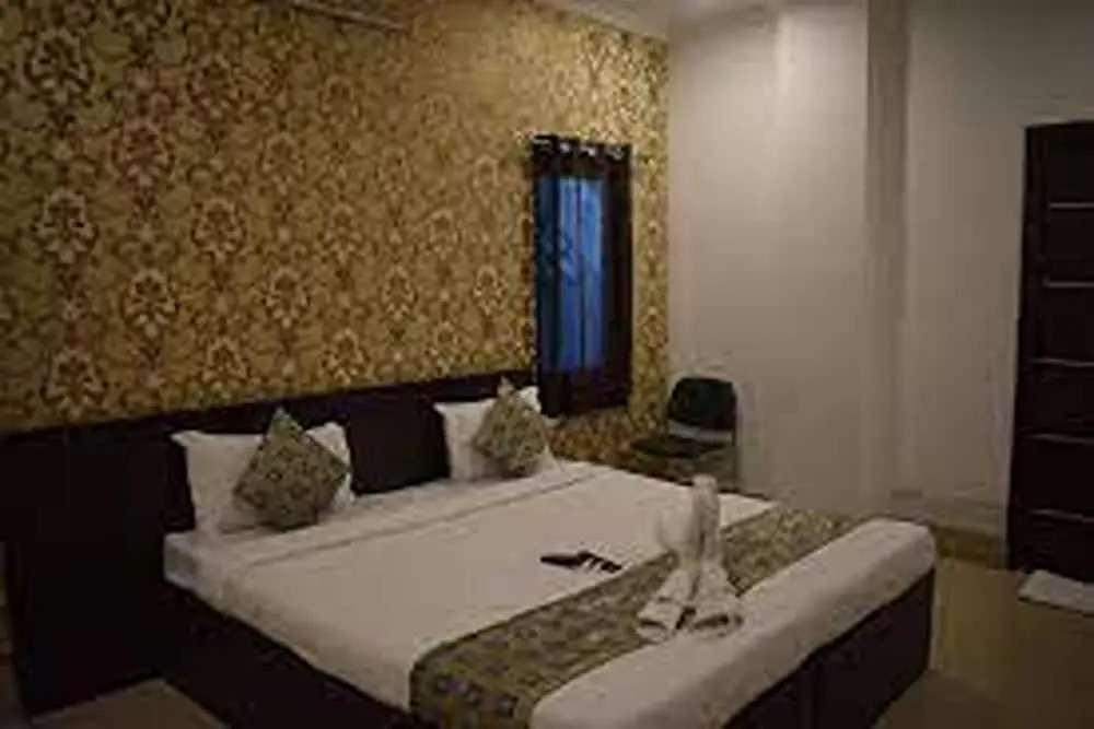 Hotel 24 Carrat
