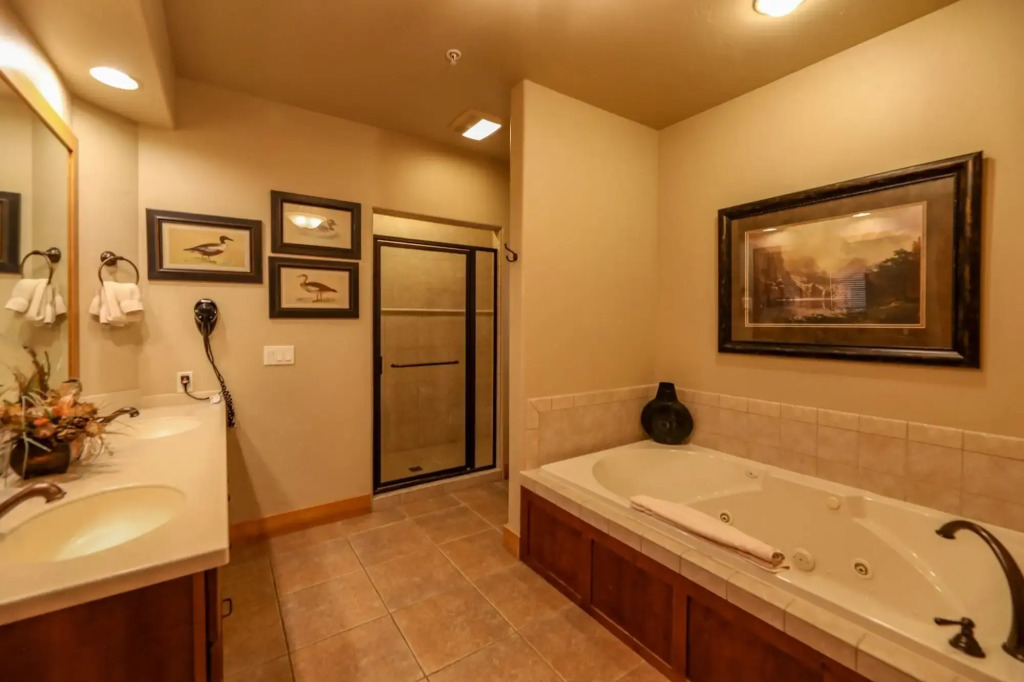 Meadow Lake Resort & Condos