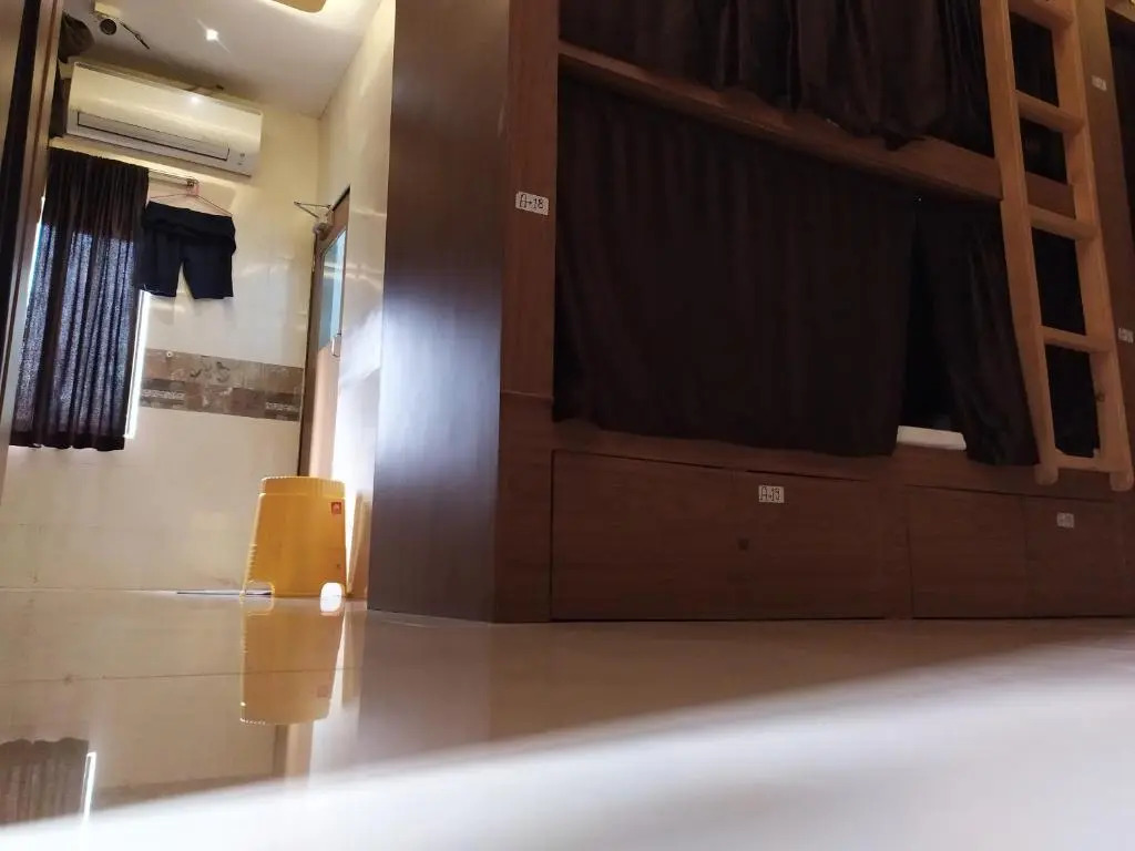 Super Dormitory AC DELUXE