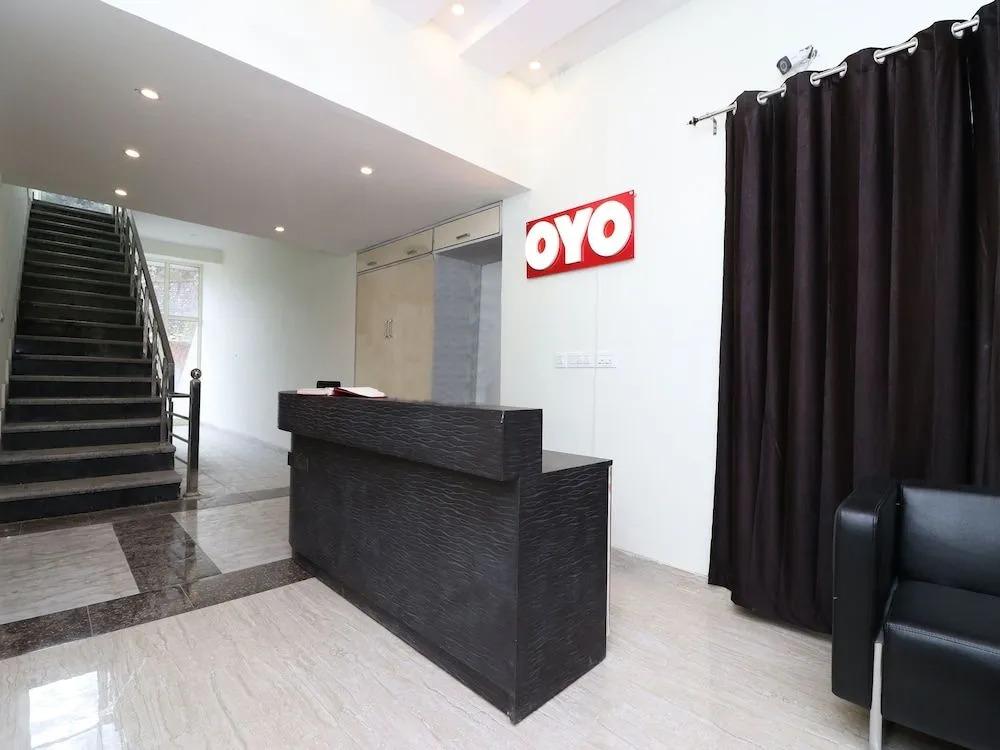 OYO 14158 The Kempty Fall Resort