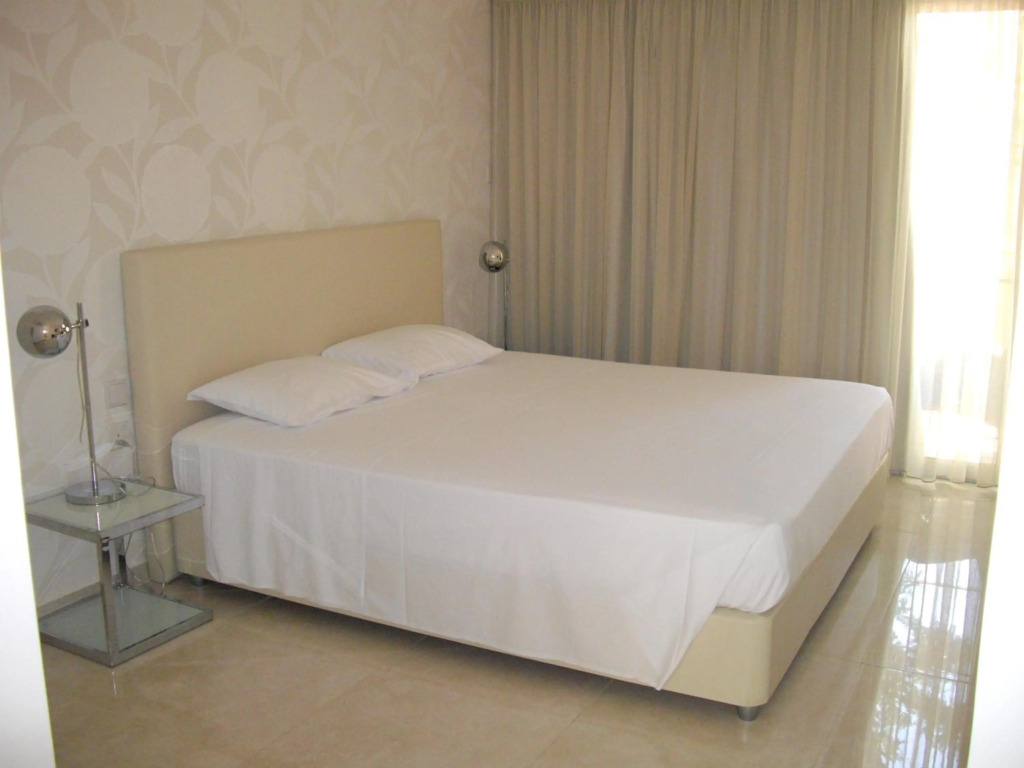 Crystal Hotel