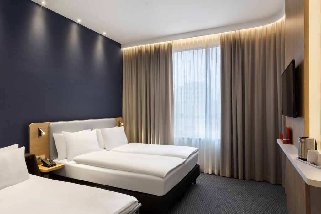 Holiday Inn Express Munich City West by IHG