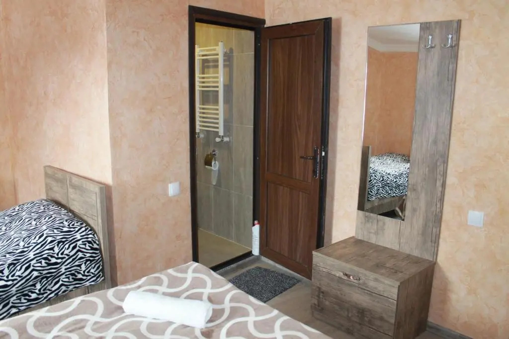 Maias Guesthouse