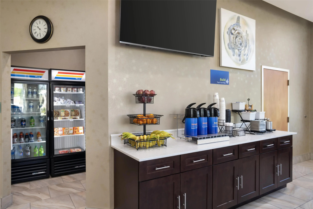 Best Western Inn & Suites Monroe
