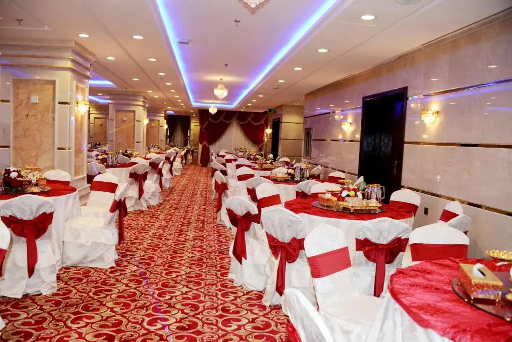 Al Waleed Tower Hotel