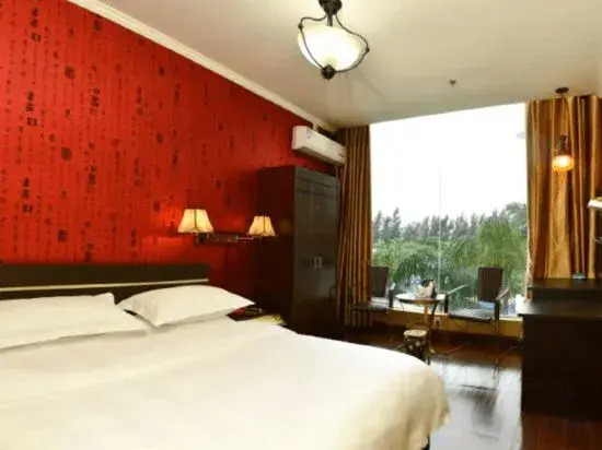 Huaxia Hotel