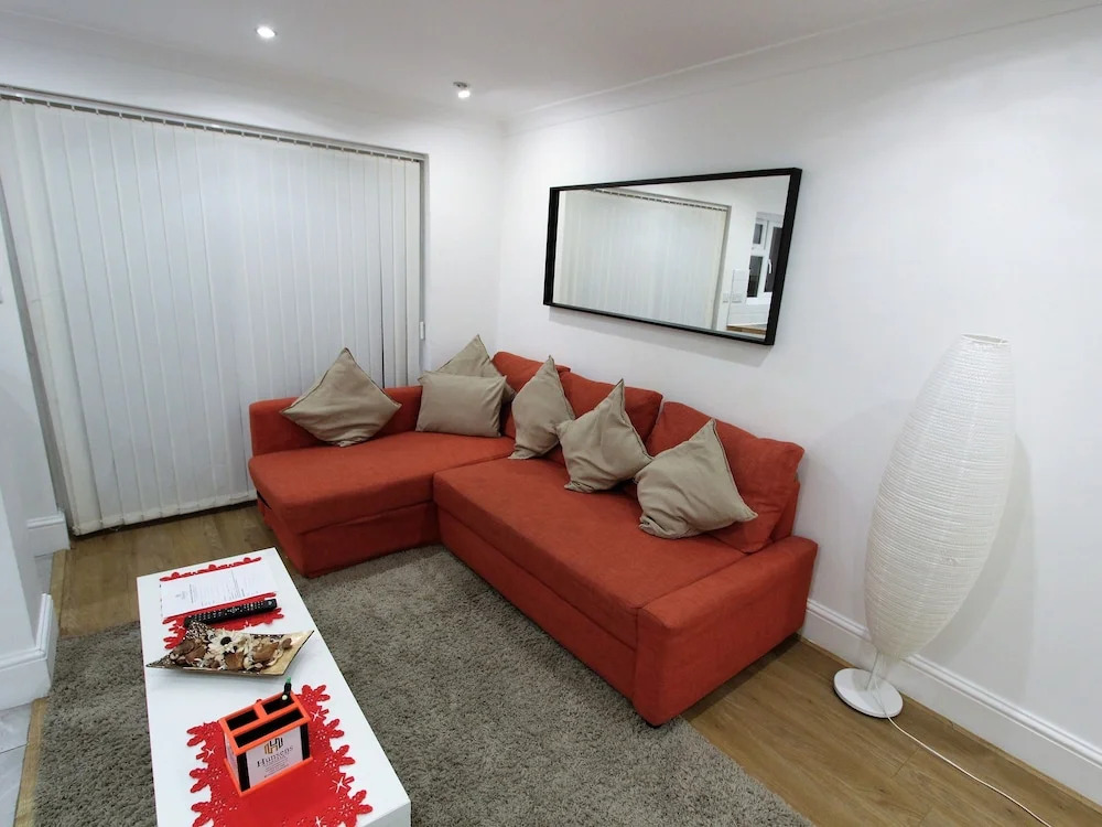 Leyton Rooms