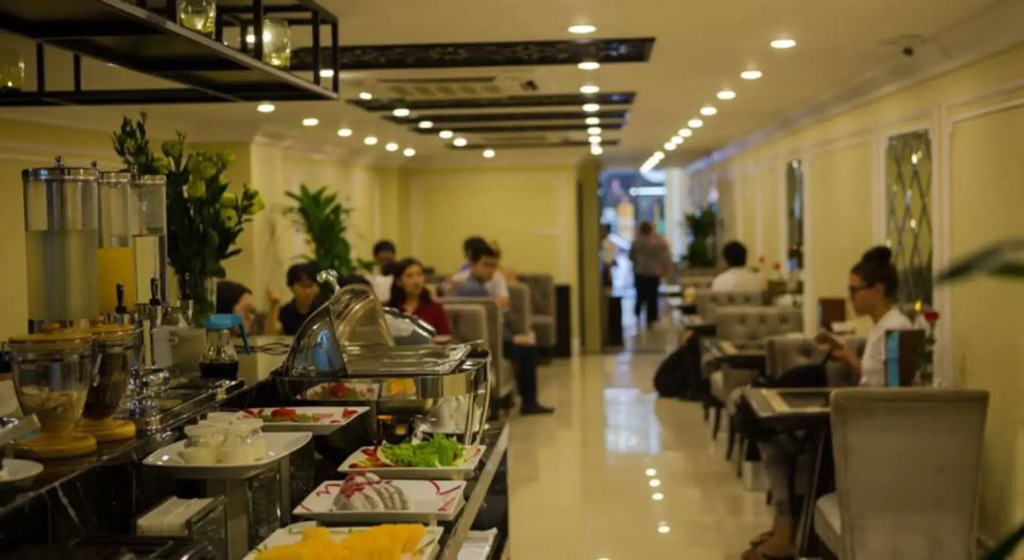 Rising Dragon Grand Hotel
