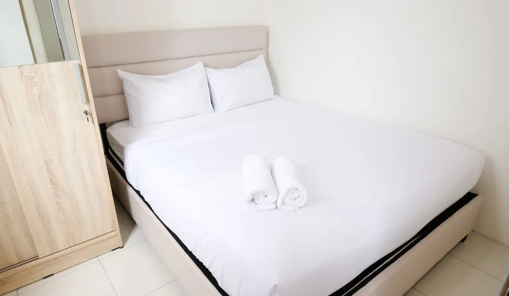 Good View And Best Choice 2Br At Puncak Permai Apartment
