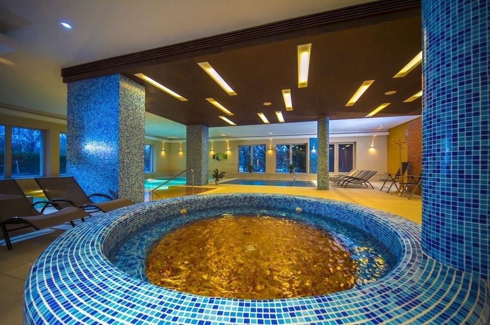 Royal Club Hotel