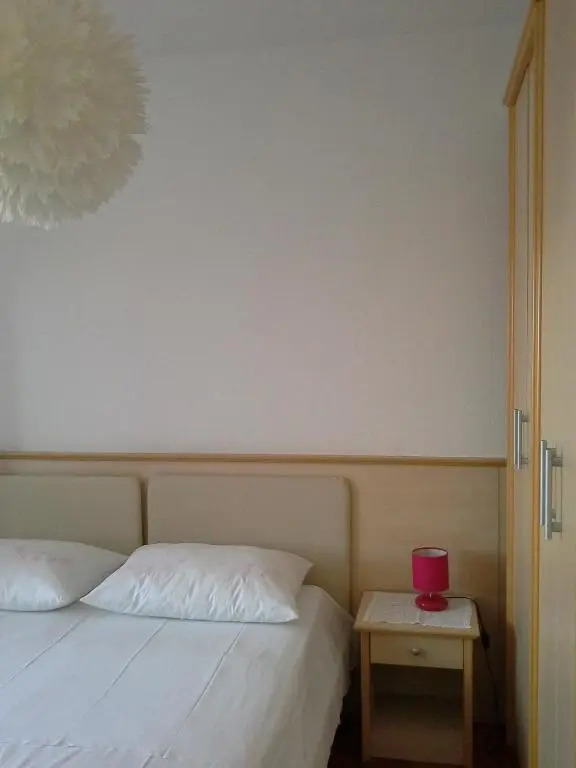 ROOMS LUCE 2 & Supetar