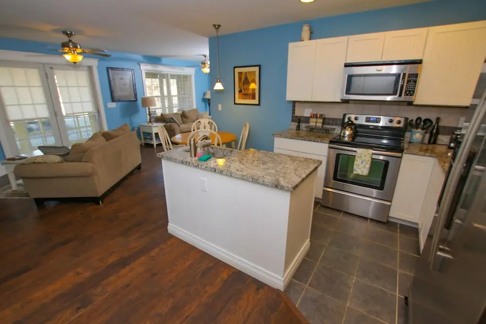 Sheepscot Harbour Village & Resort
