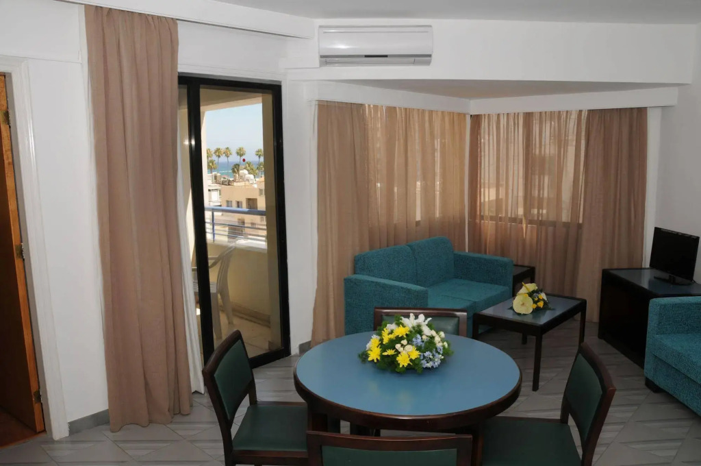 Atrium Zenon Hotel Apartments