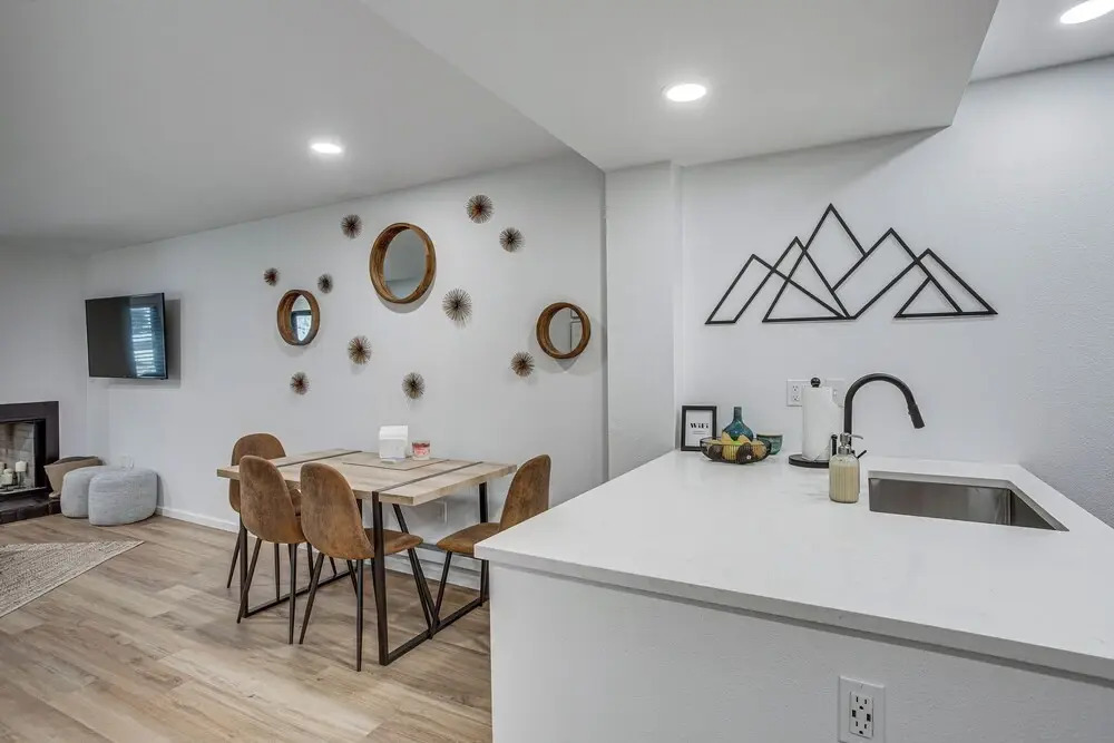 Remodeled Vail Condo w/ Hot Tub Access!