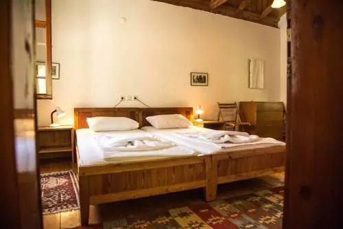 Dostlar Pension