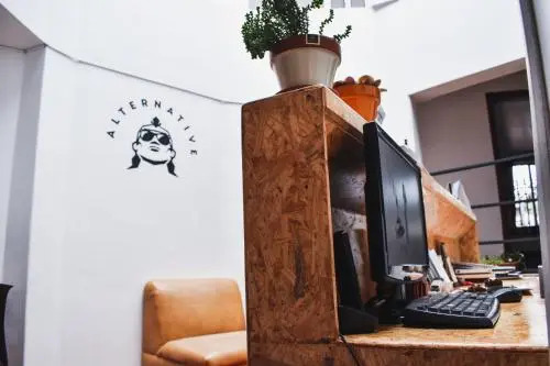 Alternative Hostels