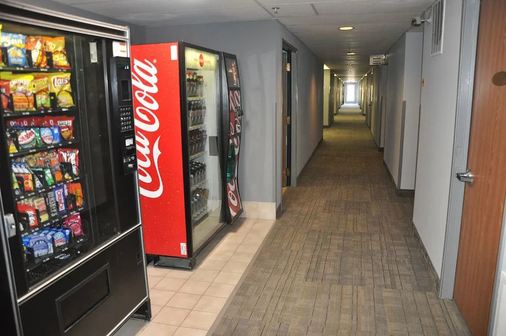 Dunes Express Inn and Suites