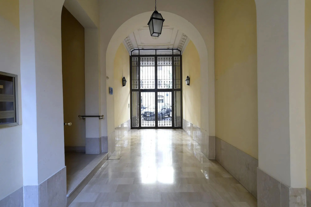 Town House 57