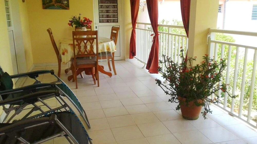 Apartment with 2 Bedrooms in Le Vauclin, with Wonderful Mountain View, Enclosed Garden And Wifi - 1 Km From the Beach