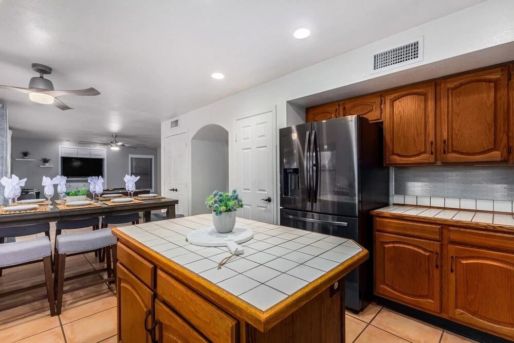 Grandview Scottsdale 4 Bedroom Home by Redawning