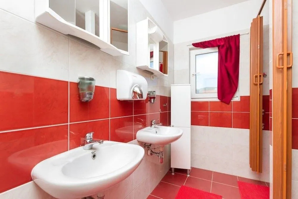 Hostel Oktarin