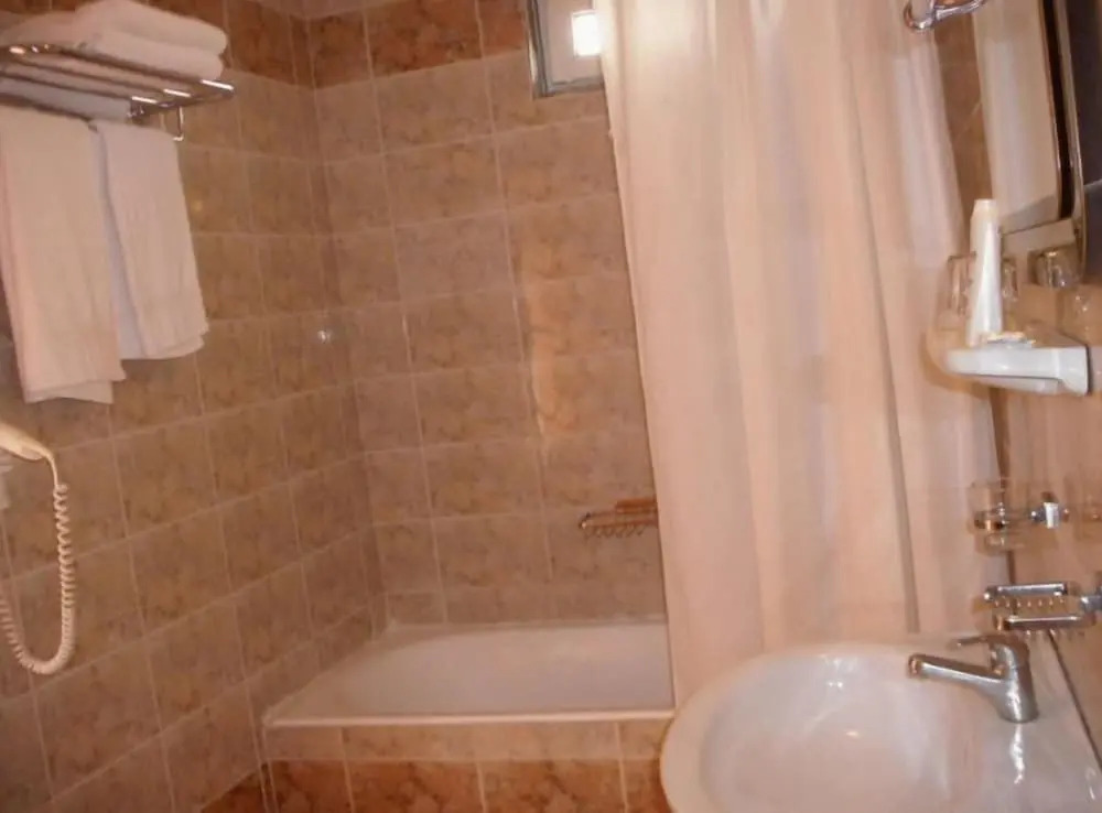 delphi aiolos center hotel panoramic view&yoga harmony hotel&rooms