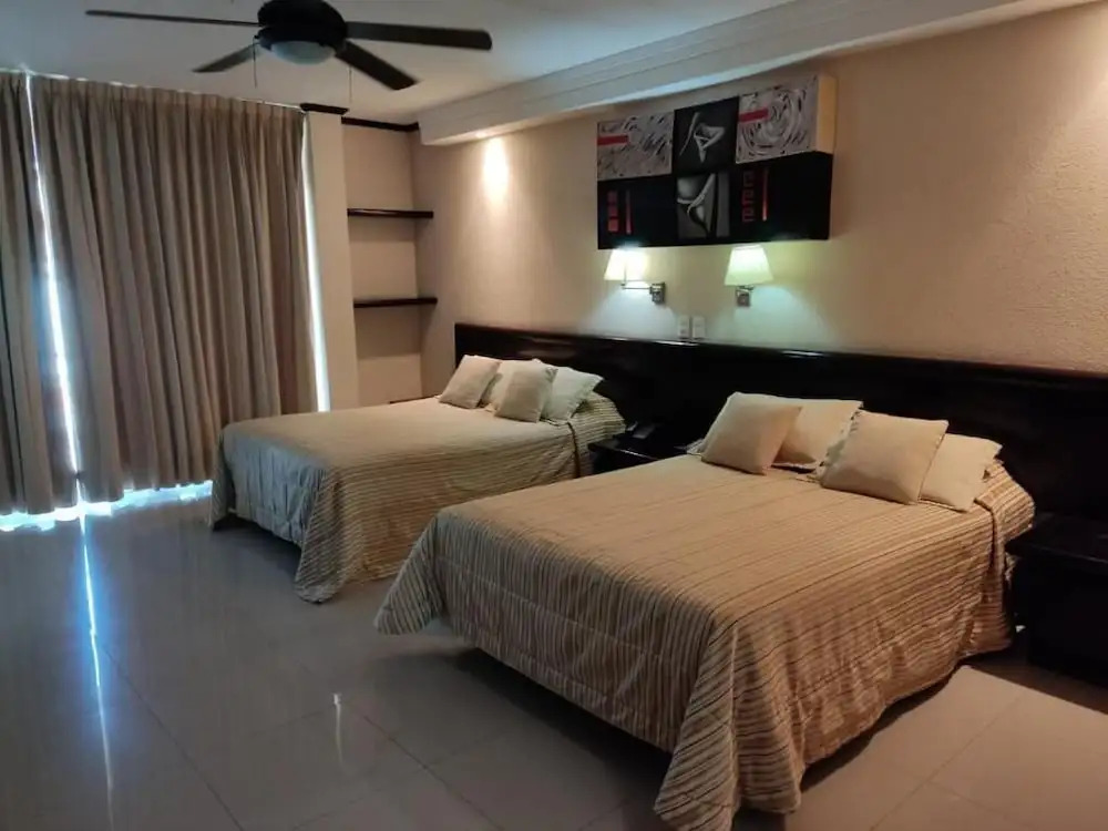 Hotel Mary Celaya