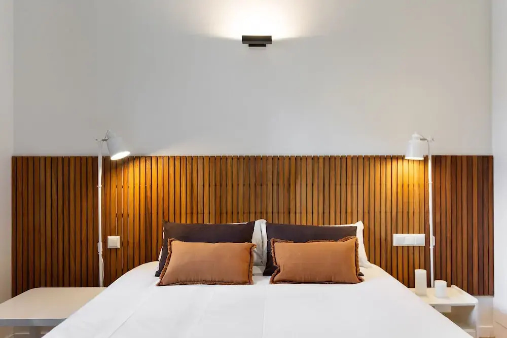 Señor Urgell Apartment By Olala Homes