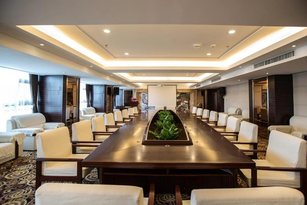 Vienna Hotel Zhumadian Huayuan Xuefu