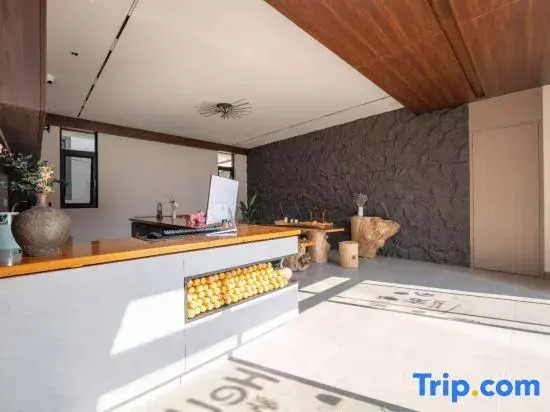 Yunsujian Homestay Hotel (Dali Haidong Town)