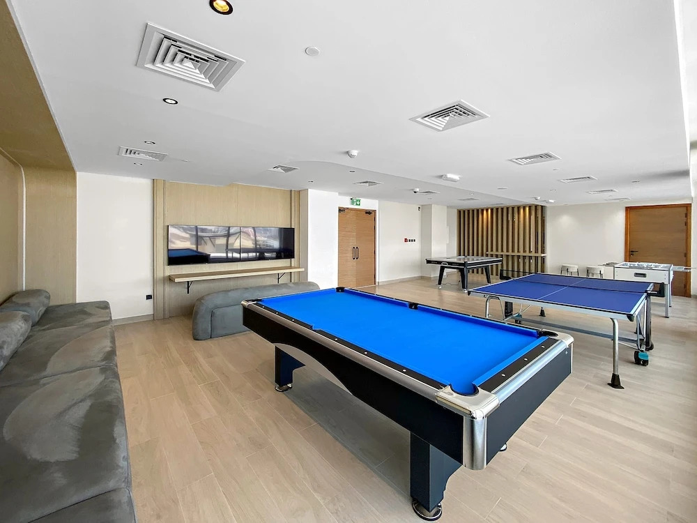 New Studio in Arjan With Pool Game Room and Cinema