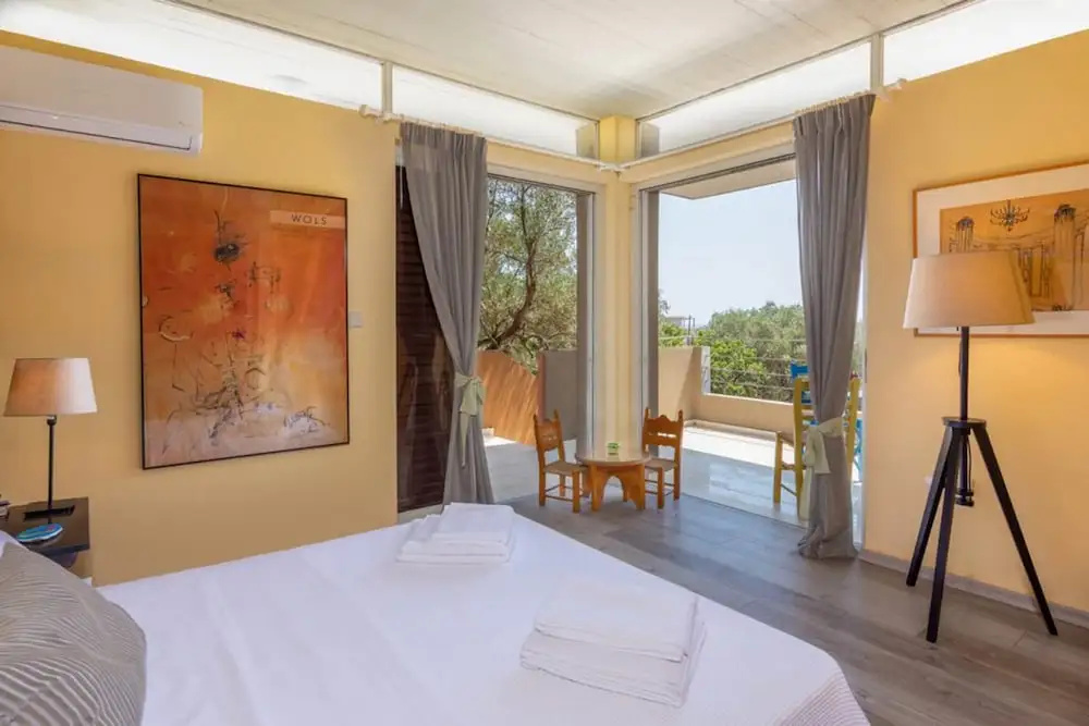 An Ideal Place to Relax With a 270 Degree View of the Saronic Gulf