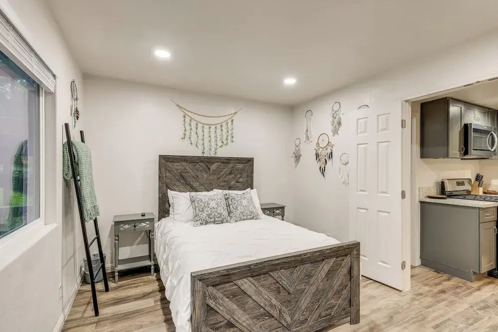 1 Mi to Lake Gregory! Updated Family Home w/ Deck