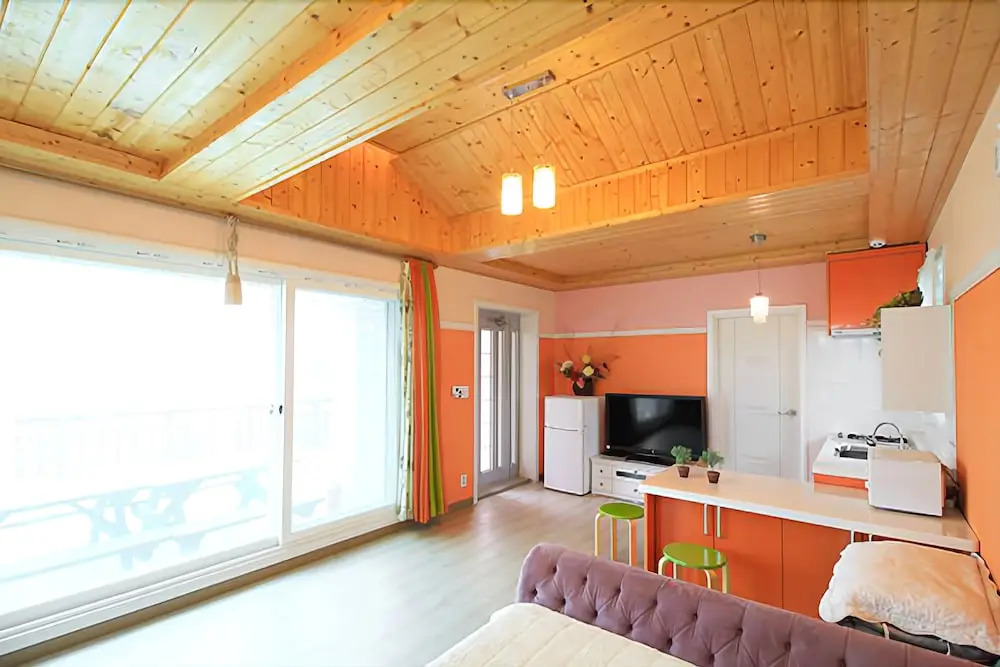 Yeoju Ipobo Riverside Pension