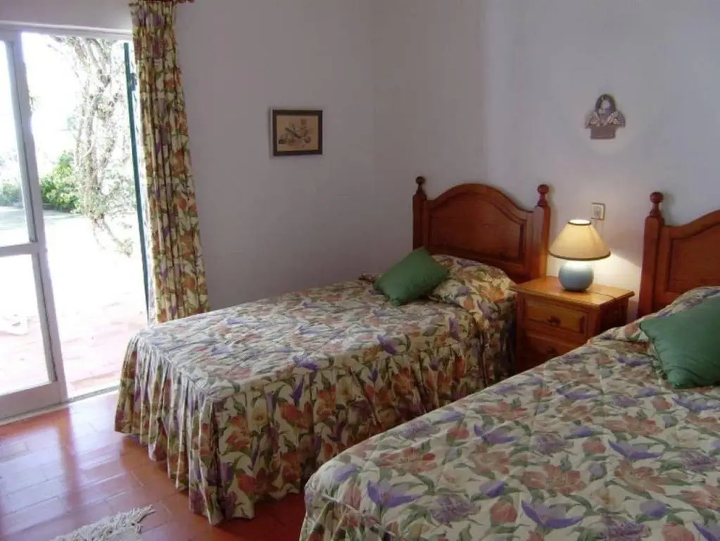 Villa Quadradinhos 38Q 4 Bedrooms Private Pool Short Walk To The Beach