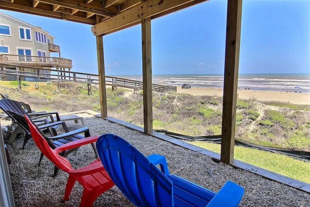 Water's Edge 6LC 4 Bedrooms 2 Bathrooms Home