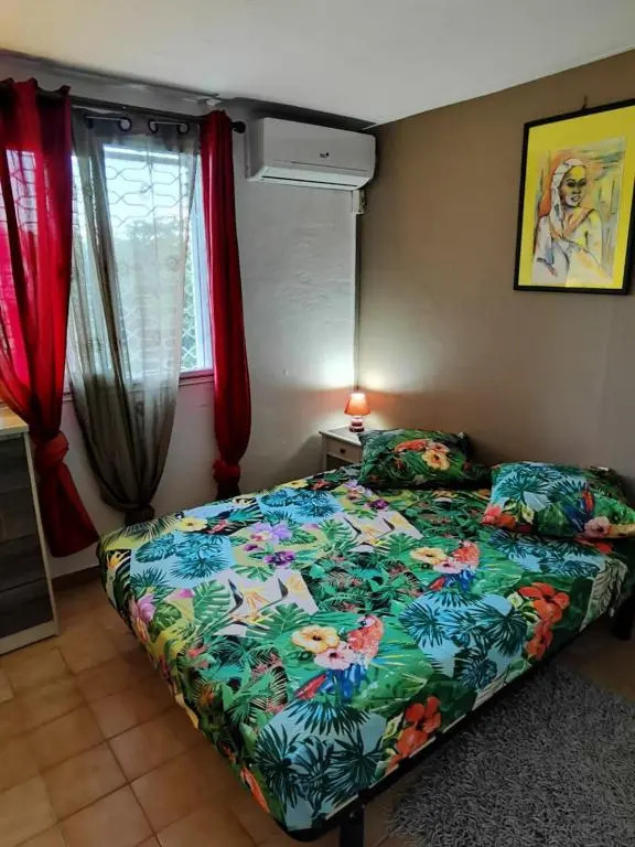 Appartement de 2 chambres avec jardin clos et wifi a Le Lamentin a 7 km de la plage